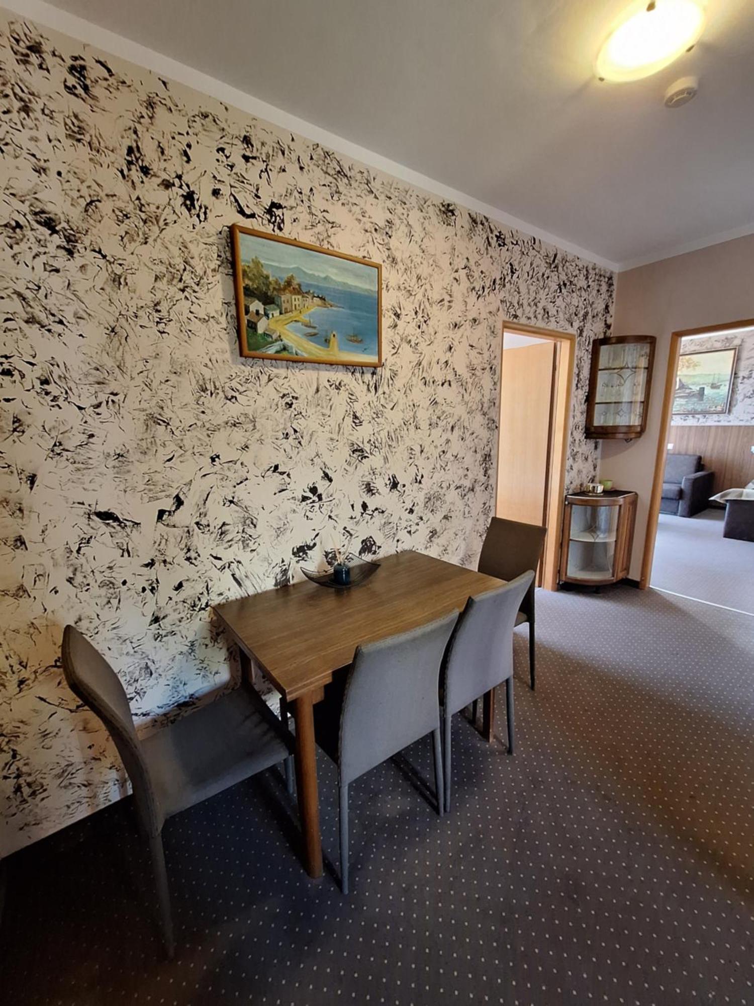With Private Parking And Breakfast,seaview Volosko